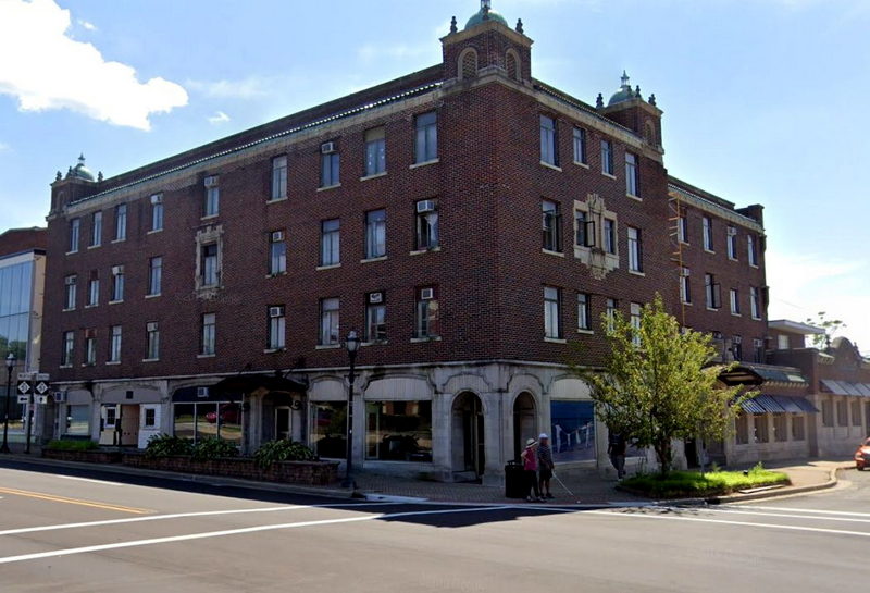 Four Flags Hotel - 2024 Street View